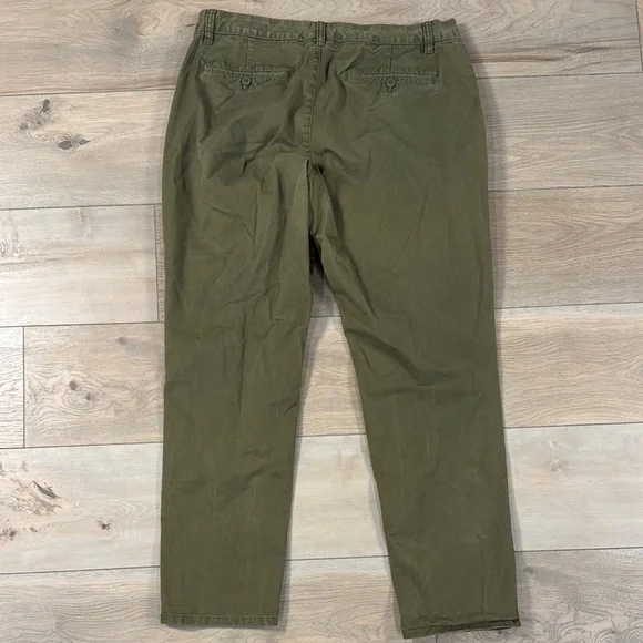 Bonobos Men's Olive Green Original Chinos- Athletic Fit - Picture 8 of 15